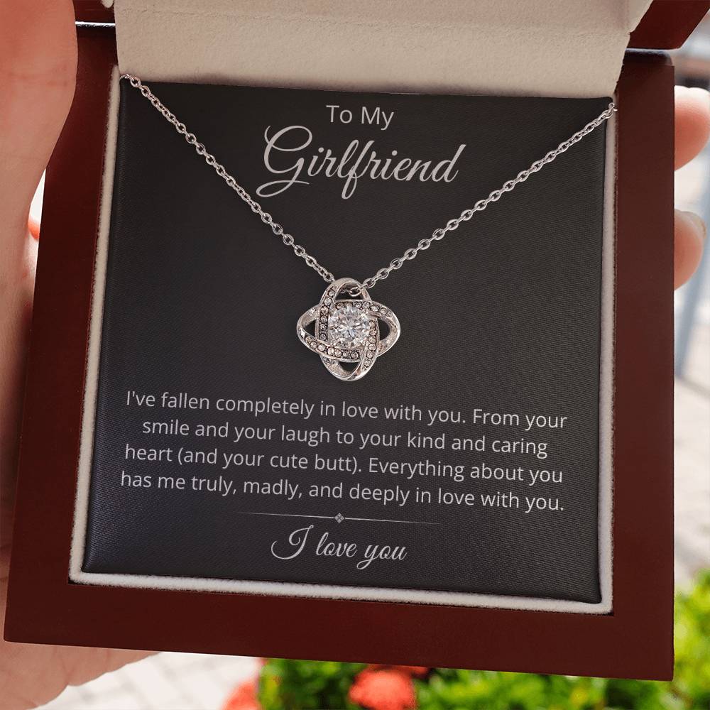 To My Girlfriend - Deeply In Love With You - Love Knot Necklace